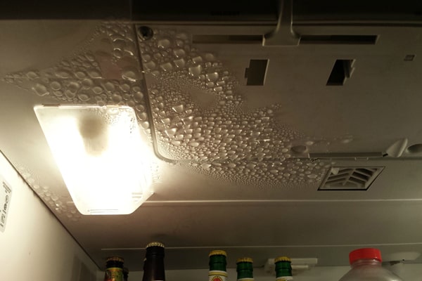 رطوبت یخچال و ایجاد برفک یخچال