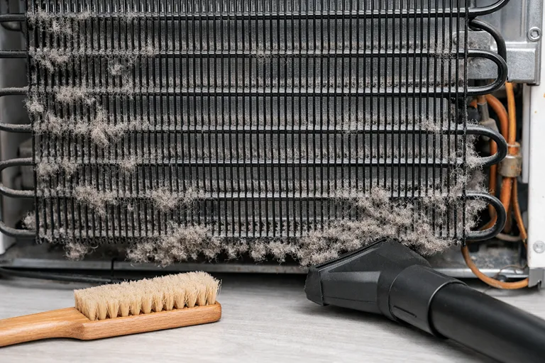 مشکلات غیر از گاز؛ کثیفی کندانسور و افت سرمایش یخچال