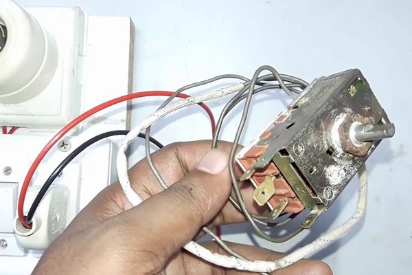 مشکل ترموستات یخچال
