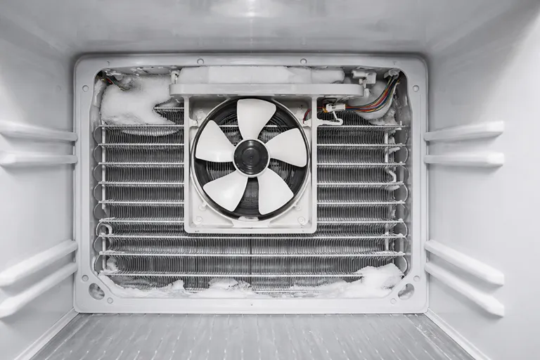 فن اواپراتور یخچال و اثر آن روی یخ زدگی و برفک