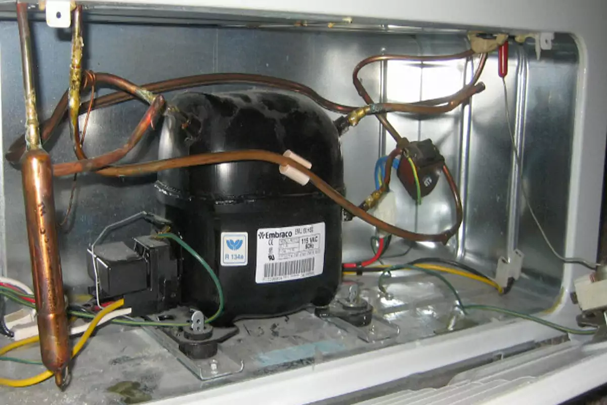 گرفتگی لوله مبرد یخچال